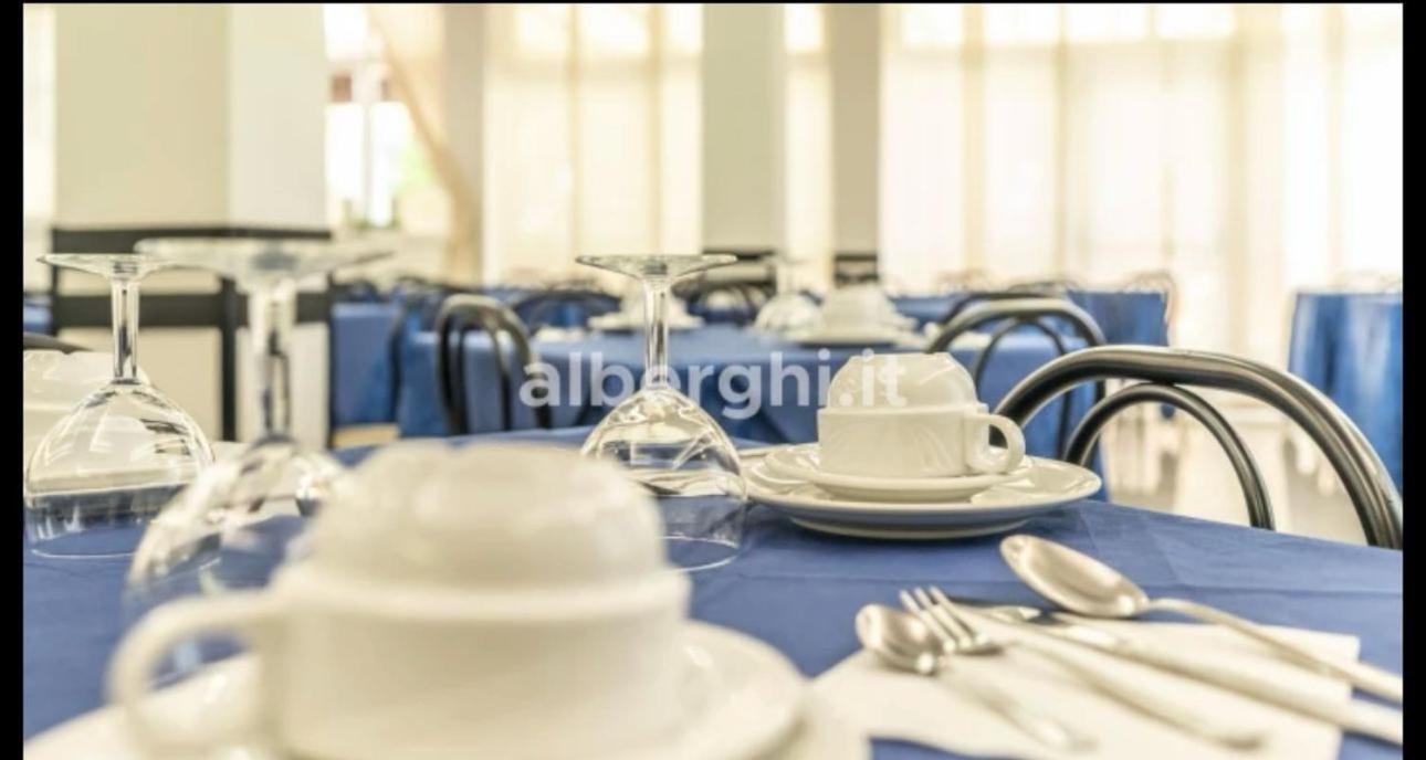 Hotel Sport ริมินี ภายนอก รูปภาพ