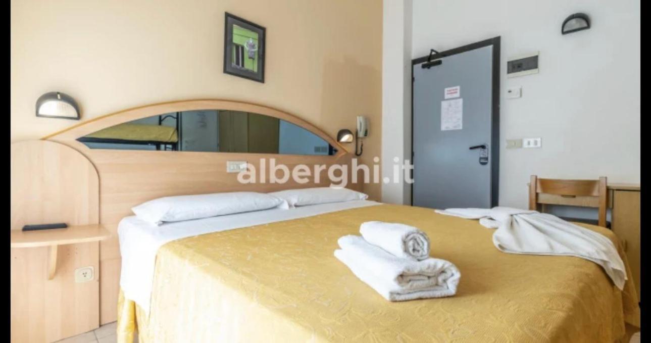 Hotel Sport ริมินี ภายนอก รูปภาพ